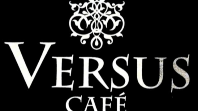 Versus Café